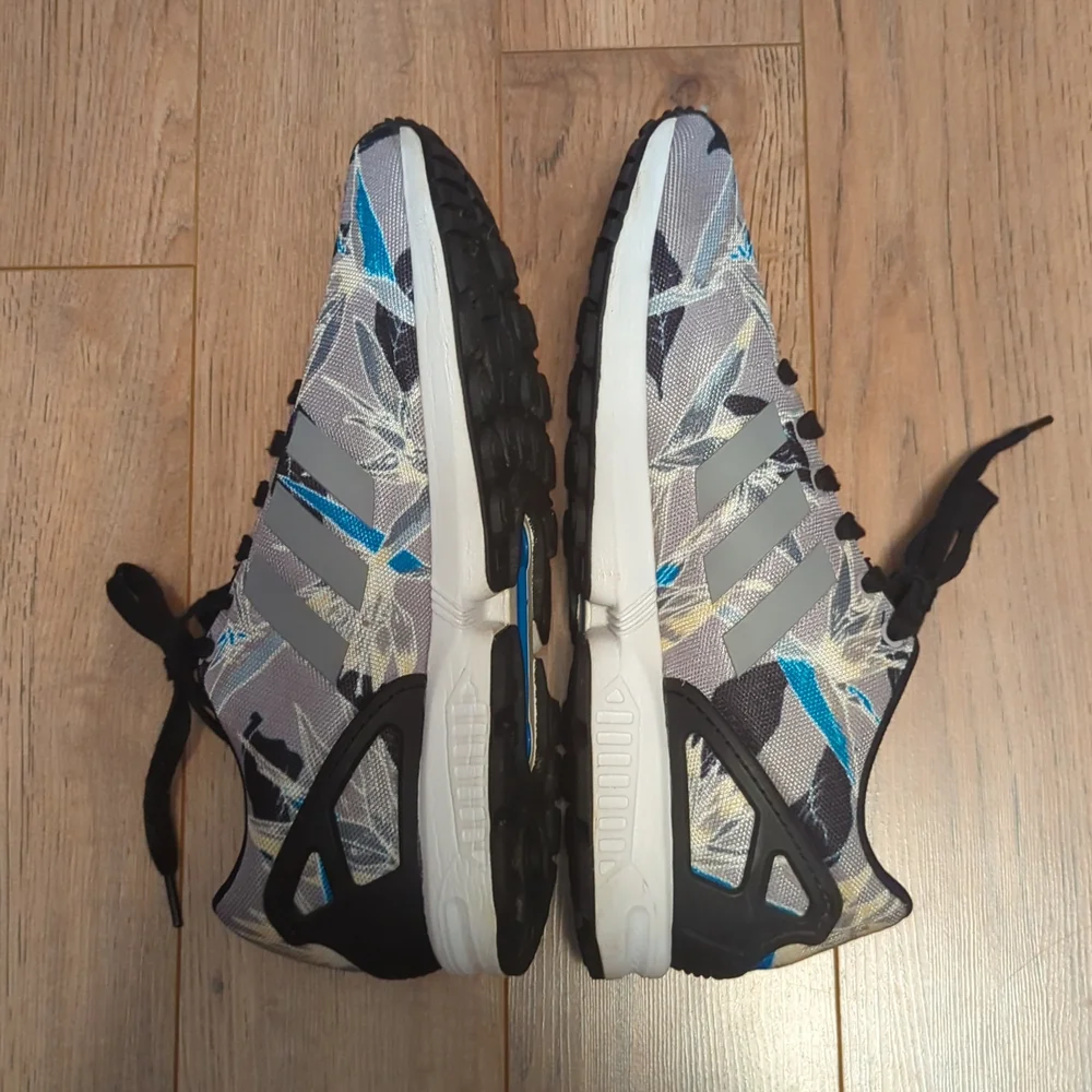 Men's size 11 Adidas Flux floral pattern - Picture 6 of 7
